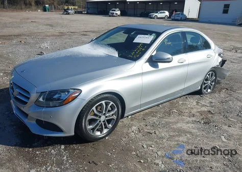 2016 Mercedes-Benz C 300 из США, поврежденный, VIN 55SWF4JB6GU150463